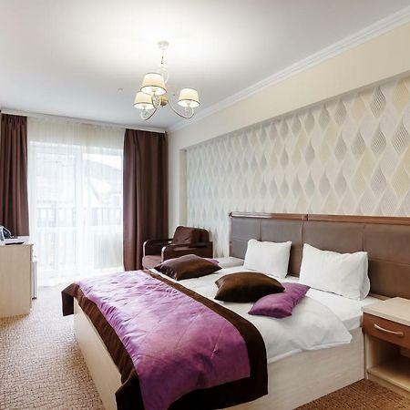 Kasimir Hotel Rooms Bukovel Luaran gambar